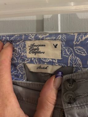American Eagle Outfitters Gray Casual Shorts Sz 8/10